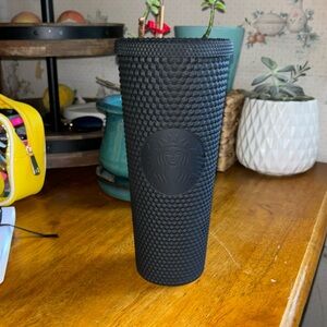 Matte Black studded Venti Starbucks Tumbler without straw.